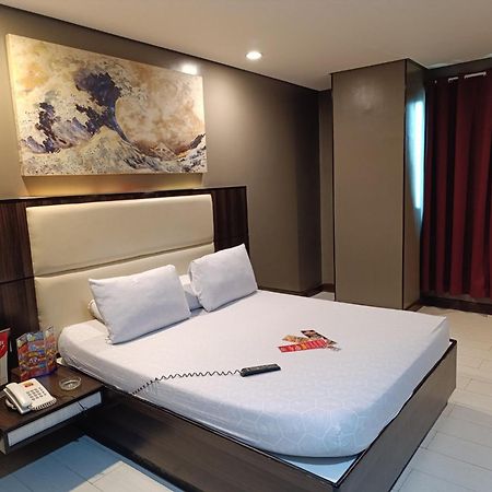 Hotel Sogo Malate Manila Exteriör bild