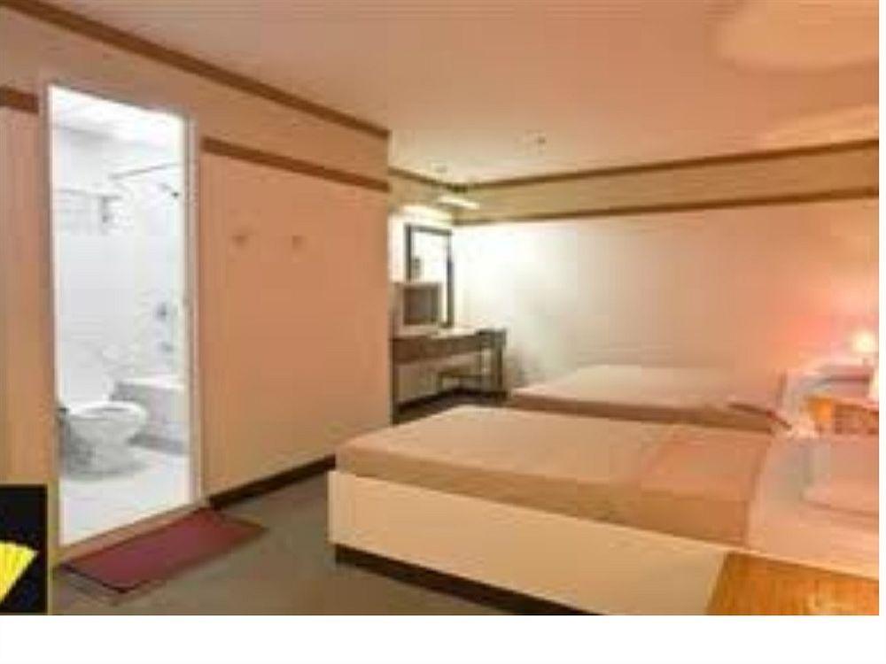 Hotel Sogo Malate Manila Exteriör bild