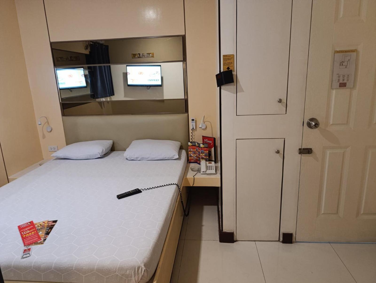 Hotel Sogo Malate Manila Exteriör bild