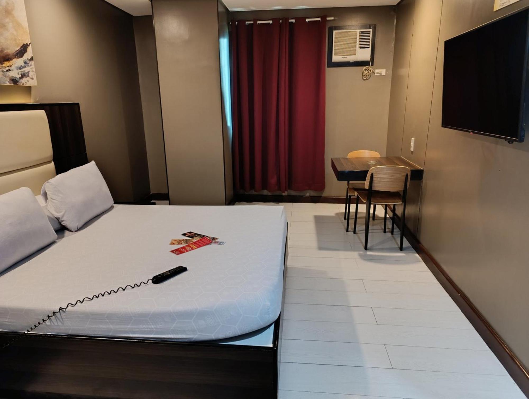 Hotel Sogo Malate Manila Exteriör bild